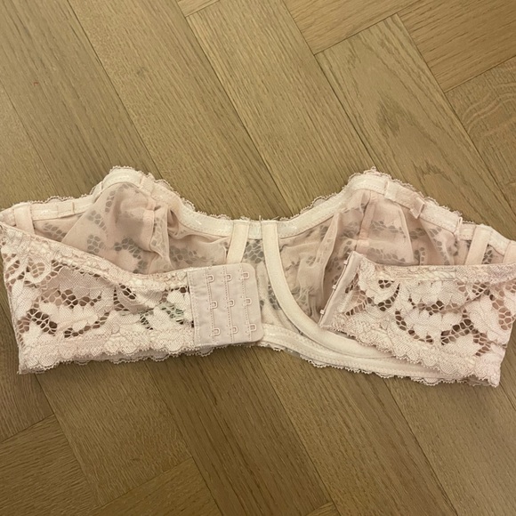 Free People light pink underwire strapless lace bra & removable straps WORN ONCE - Picture 7 of 11